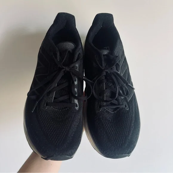 Women's New Balance Fresh Foam X 1080v13 Running Shoes in Black White Women’s 8